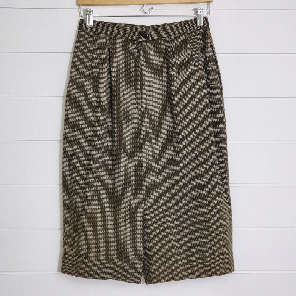 Christian‎ Dior Women’s Herringbone Suit Set. Size 8 - Picture 10 of 16